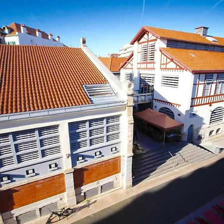 Loft En Duplex Avec Terrasse Halles * ביאריץ